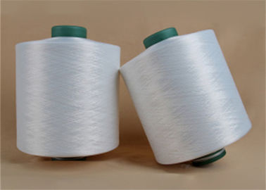 Chine Fil fort du polyester DTY du blanc 150D/96F pour la couture et la broderie de tissu fournisseur