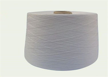 Chine La vente en gros a réutilisé 100 pour cent de couleur blanche pure du fil tournée par polyester 30S fournisseur