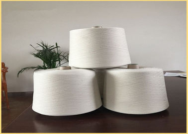 Chine L'anneau blanc naturel de fil à tricoter de polyester a tourné le fil 30S sur le noyau de papier fournisseur