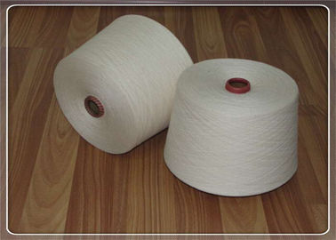 Chine Haut confortable en vrac acrylique pur blanc cru sans noeuds de fil à tricoter pour le bébé nouveau-né fournisseur