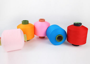 Chine 150D cogne le fil, fil de la couleur teint par dopant pp DTY pour tricoter le tissu décoratif fournisseur