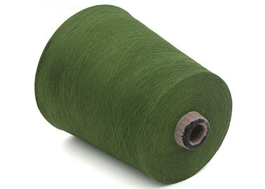 Chine Semi - le dopant 32S/2 peigné a teint l'anneau 100% de fils de coton tourné pour le tricotage fournisseur