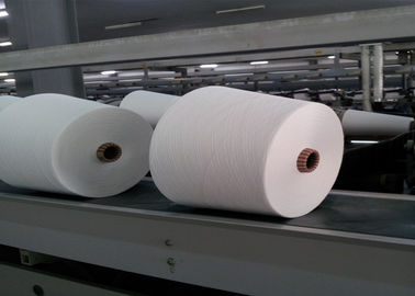 Chine Vierge du fil tournée par polyester 30s blanche, fil de couture tourné de polyester pour tricoter/tissant fournisseur