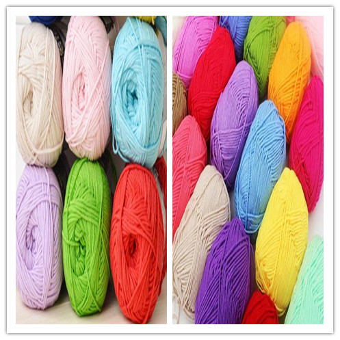 Fils de coton mous superbes du lait 5Ply pour le fil à tricoter de fantaisie d'usage de bébé