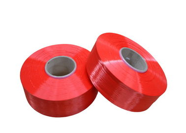 Chine Fil teint fil à haute résistance de 150D du polyester FDY de couleur/48F FDY pour le tissage fournisseur