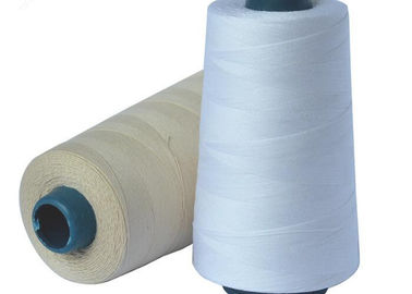 Chine Fil de couture coloré de polyester de ténacité élevée 20/2 30/2 avec les tubes teints fournisseur
