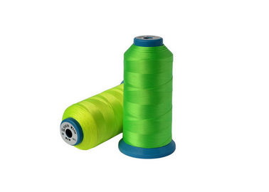 Chine Le dopant a teint le fil coloré du polyester DTY 150D/96F pour le fil de couture, qui respecte l'environnement fournisseur