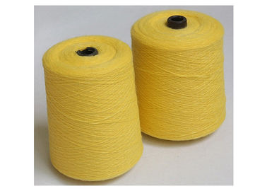 Chine Le dopant de 100% a teint le haut fil acrylique en vrac 2/32 de cône pour tricoter ou coudre fournisseur