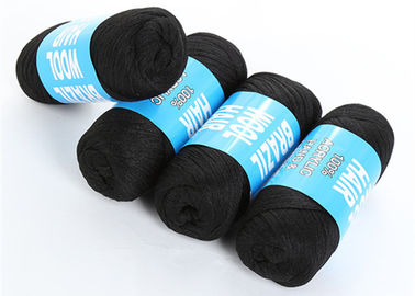 Chine Le fil à tricoter, la main brésilienne et la machine acryliques des cheveux 100% de laine tricotant le fil mélangé mesurent les cheveux 70G fournisseur